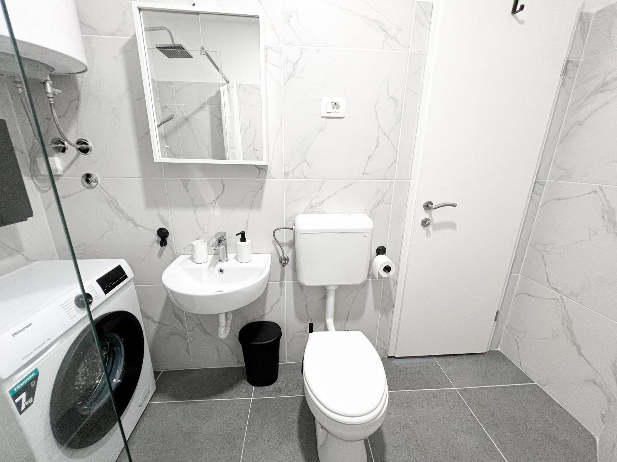 The Pinot'S Apartments Koper Ngoại thất bức ảnh