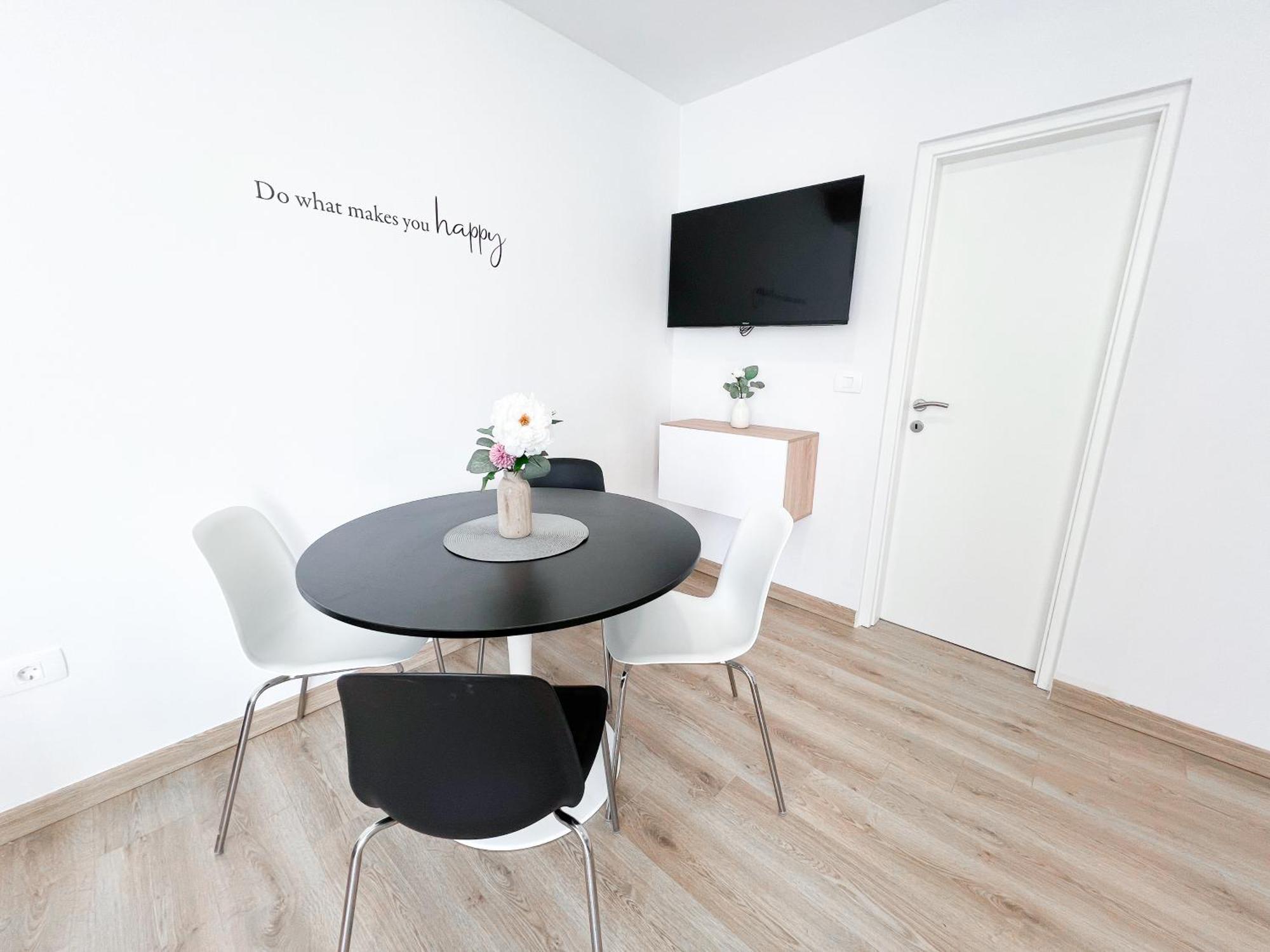 The Pinot'S Apartments Koper Ngoại thất bức ảnh